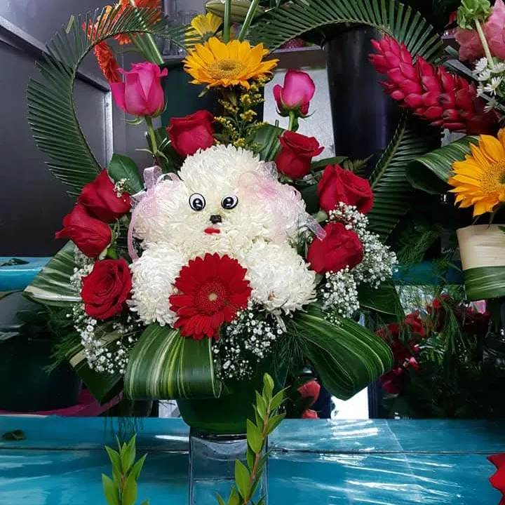 Arreglo de cumpleaños Milenios Flowers